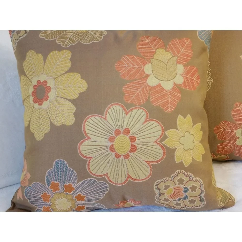 TRIO Kalin EMBROIDERED FLORAL Zippered Throw Pillow Cover 2/20x20 & 10x18 Lumbar